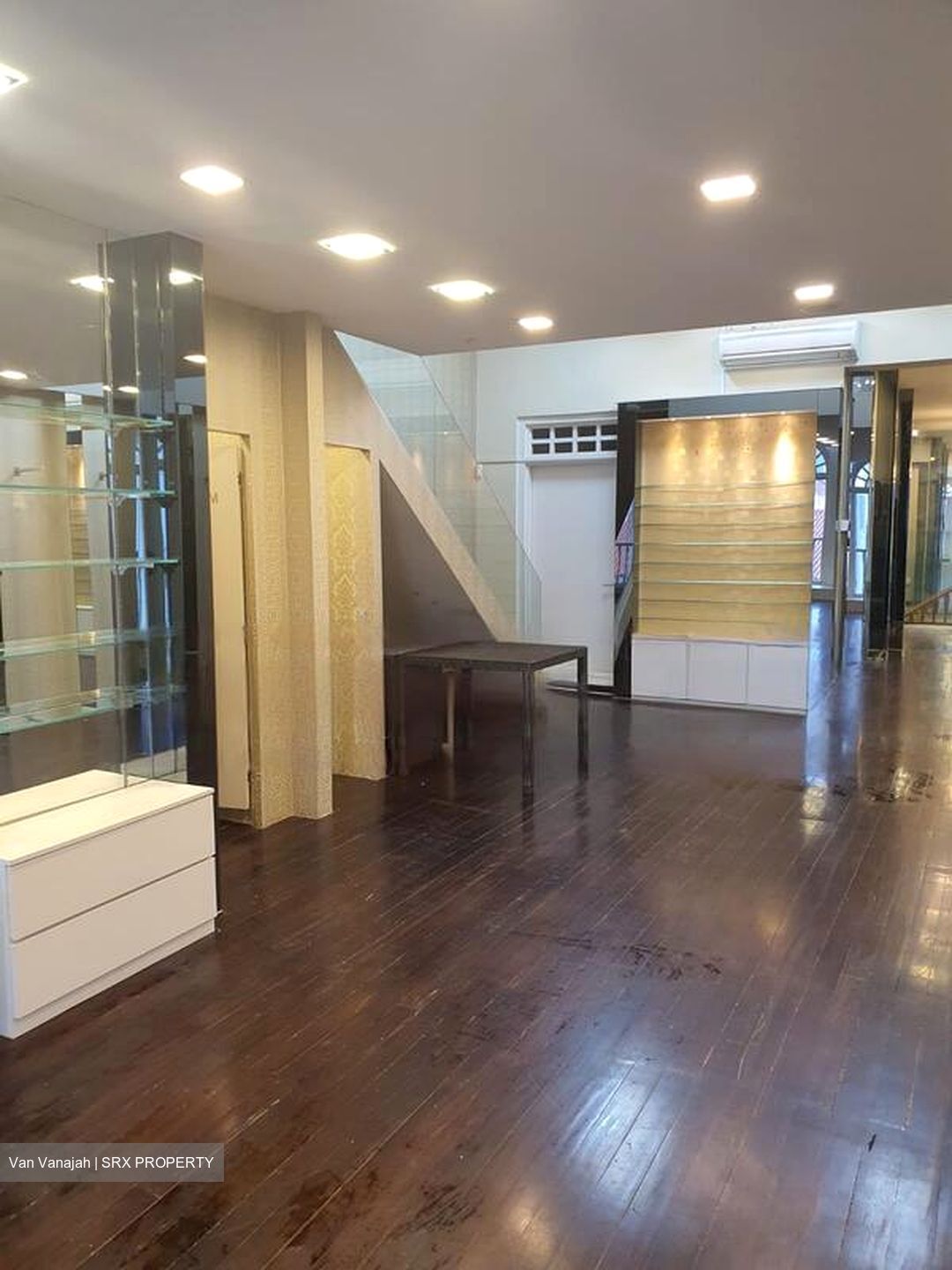 Serangoon Road (D8), Shop House #460831331